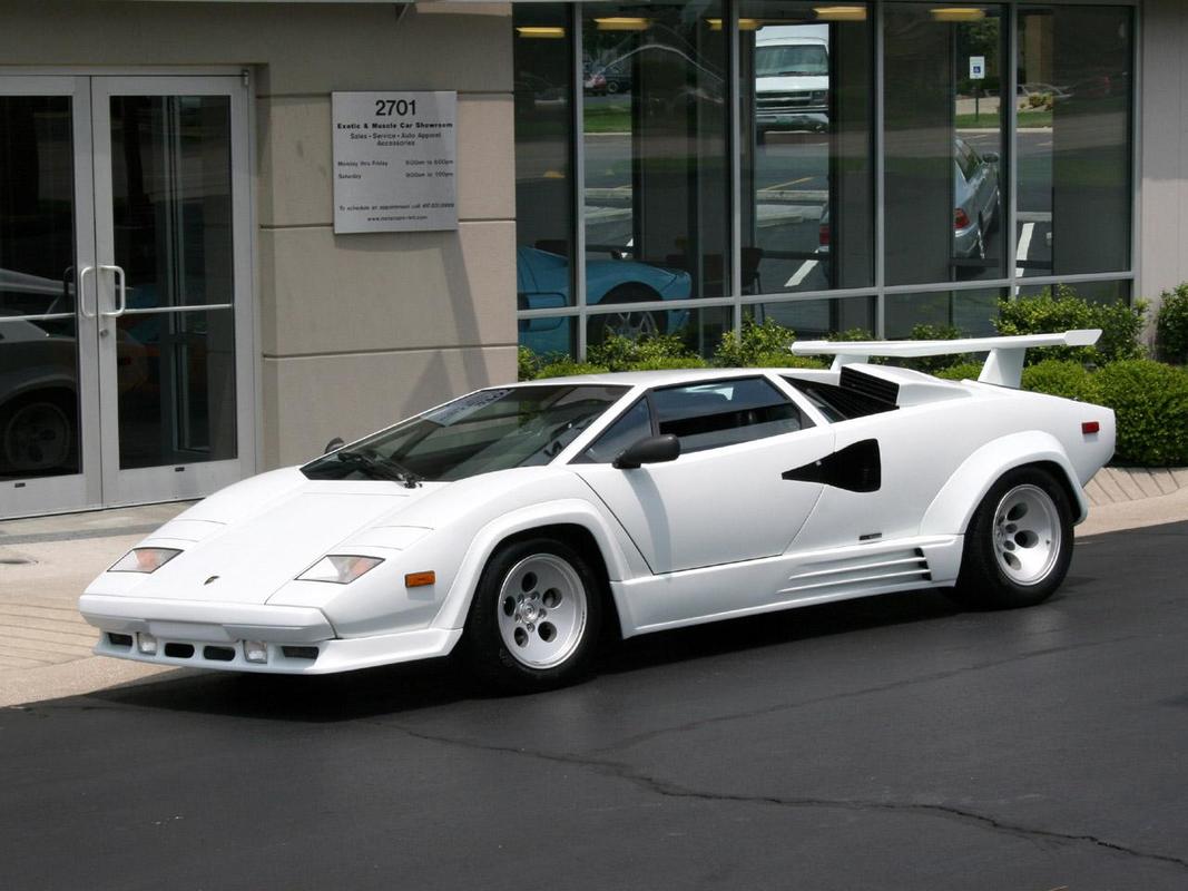 white Lamborghini Countach